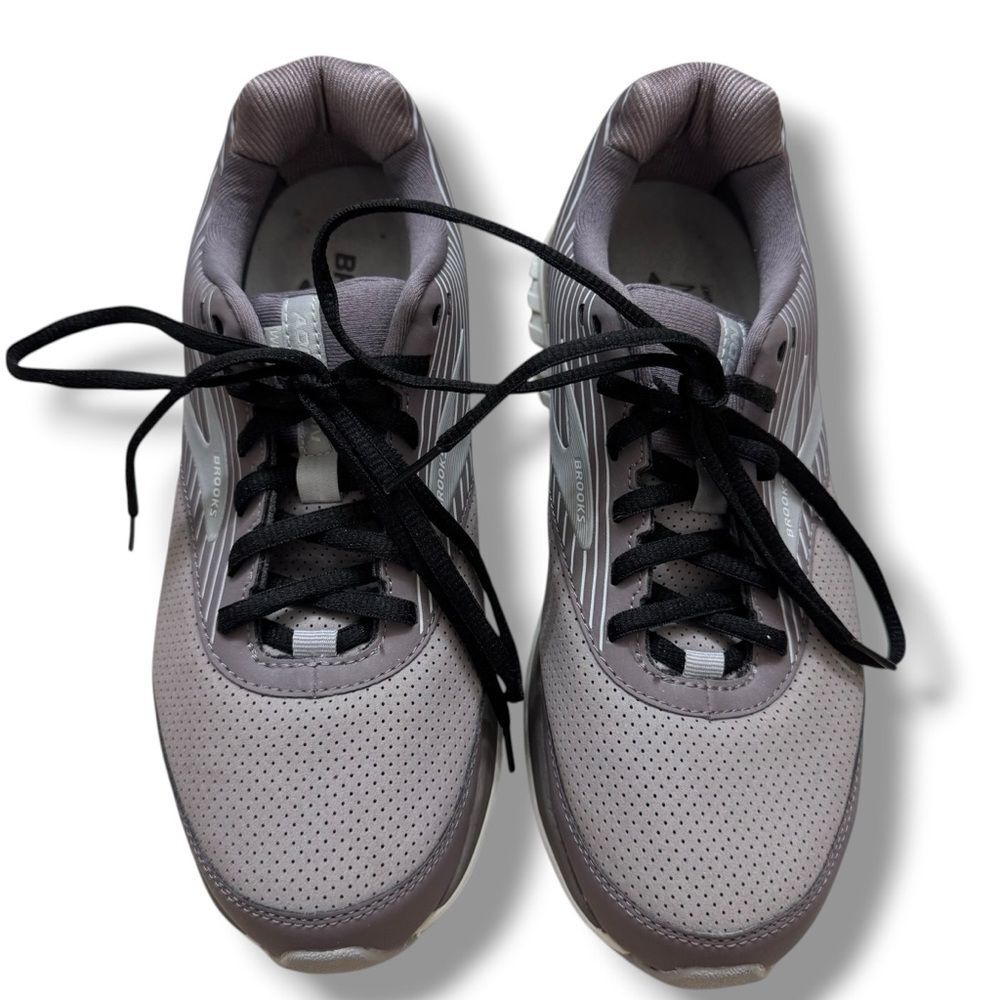 Brooks Addiction Walker Women’s 10.5 Walking Tennis Shoes Comfort Core